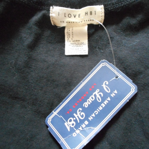 NWT Sleeveless big cat shirt, shades of blue - Picture 6 of 7